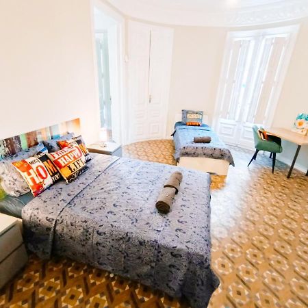 By Plaza Catalunya Rooms Barcelona Eksteriør billede