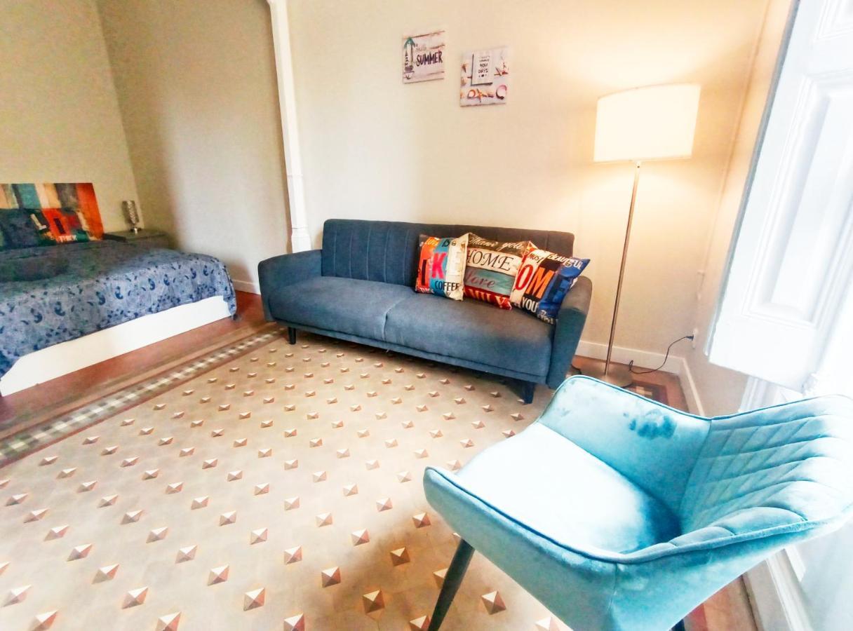 By Plaza Catalunya Rooms Barcelona Eksteriør billede